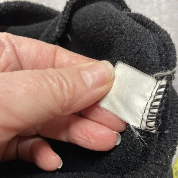 Kirkwood Bula Beanie Skull Cap Toque Adult OS Black Fleece‎ Snow Ski Snowboard - Picture 4 of 5